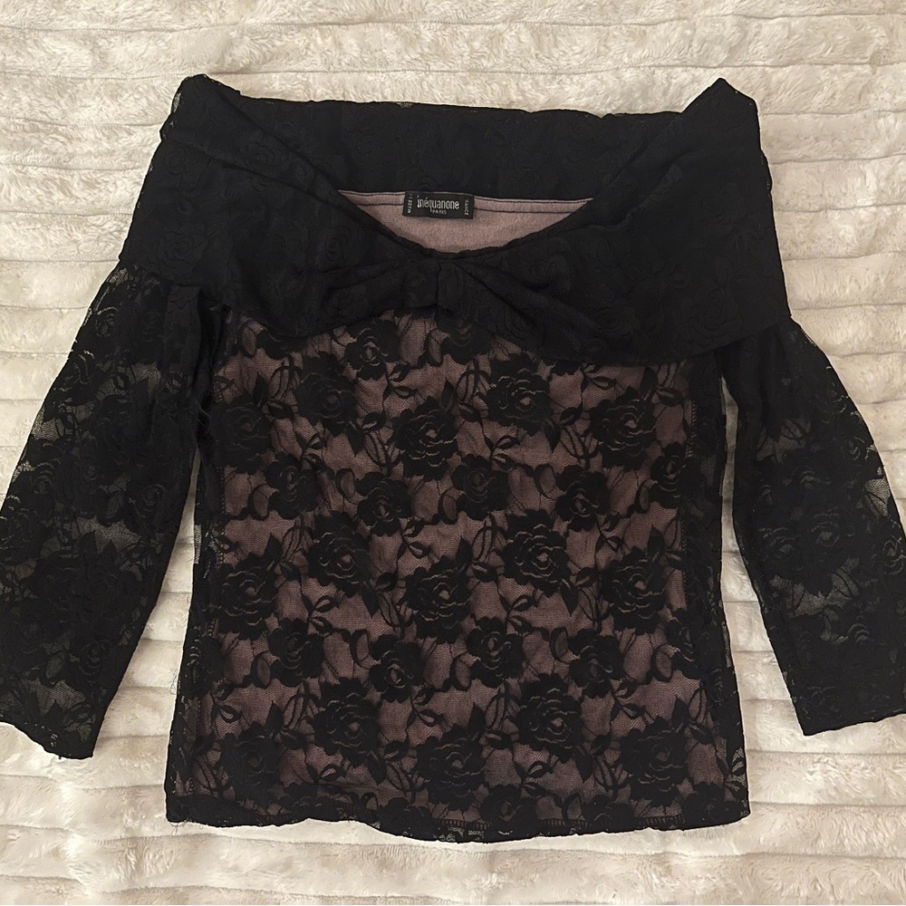 SOLD Vintage Black and pink Off-Shoulder lace top